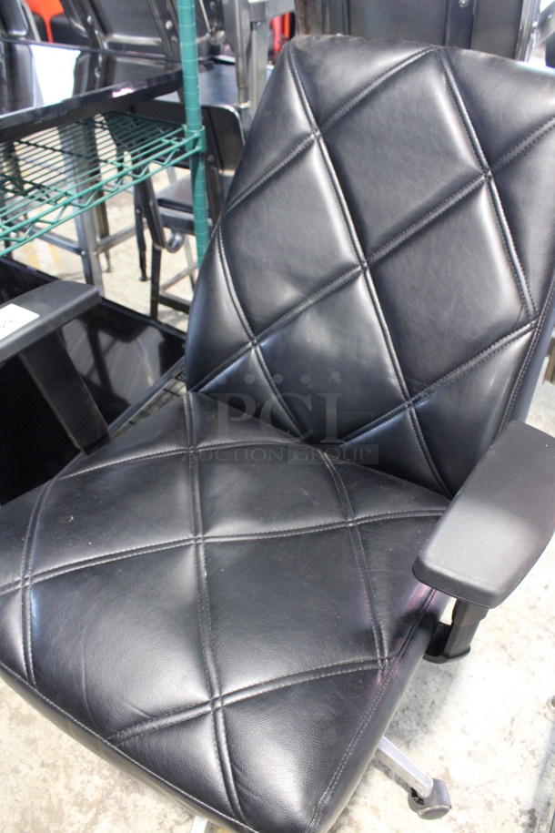 Black Office Chair w/ Arm Rests on Casters. 27x23x38 - Image 3 of 3