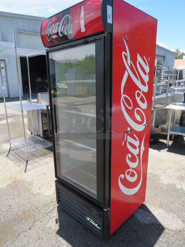 One True 1 Door Glass Display Cooler With 4 Racks. WORKING WHEN REMOVED. Model# GDM-26. 115 Volt. 30X29X79 - Image 2 of 3