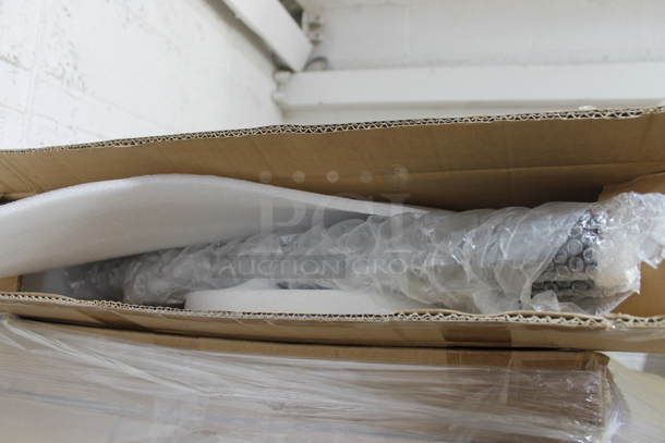 PALLET LOT of 44 BRAND NEW IN BOX! Service Ideas ADISPWSTD 27 oz Gel Soap and Hand Sanitizer Dispenser w/ Floor Stand - 53"H, White. 44 Times Your Bid! - Image 3 of 5