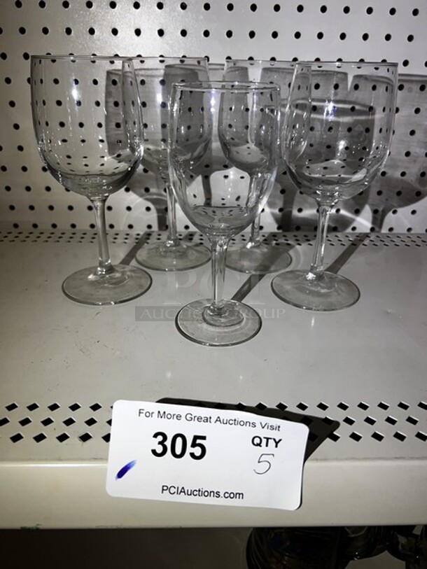 Mixed Wine Glasses (5)