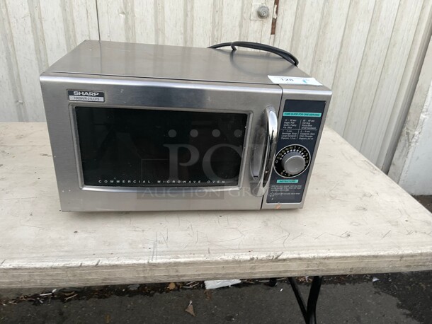 Working! Sharp R-21LCFS 1000w Commercial Heavy Duty Microwave w/ Dial Control, 120v NSF Tested and Working! - Image 2 of 10