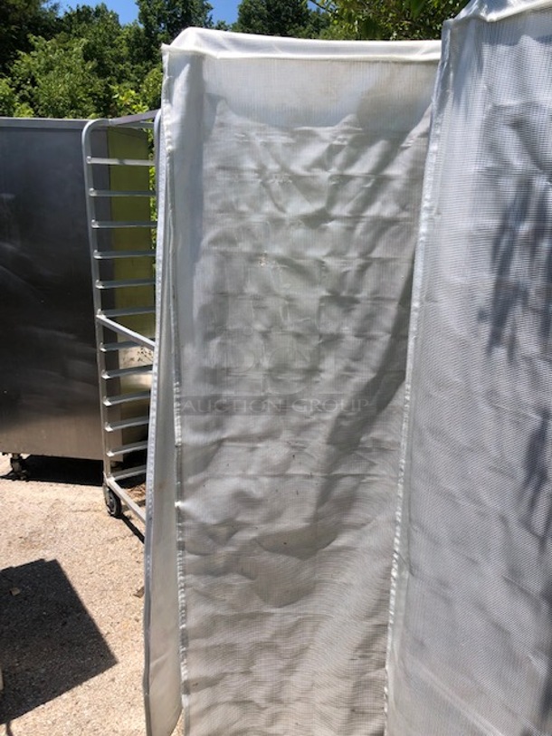 One Aluminum Speed Rack On Casters With Zipper Cover. NICE! 20.5X26X69 - Image 1 of 3