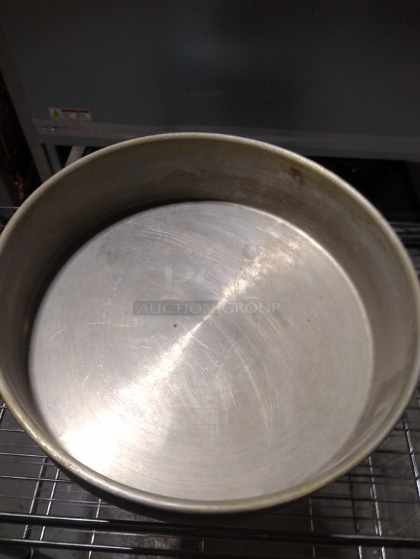 Baking Cake Pans - Image 2 of 5