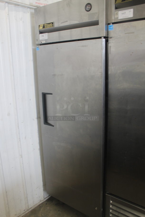2015 True TG1R-1S ENERGY STAR Stainless Steel Commercial Single Door Reach In Cooler w/ Poly Coated Racks on Commercial Casters. 115 Volts, 1 Phase. Tested and Working! - Image 2 of 5