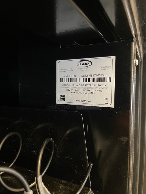 Working! Seaga Infinity INF5S Commercial Snack Vending Machine Made In The USA  Cash Or CC NSF 115 Volt Tested and Working! Currently In Use!  - Image 6 of 8