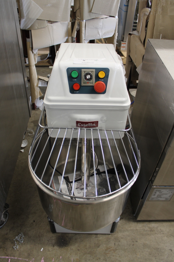 BRAND NEW SCRATCH AND DENT! Estella 348SM40 Metal Commercial Floor Style 40 Quart Spiral Dough Mixer w/ Stainless Steel Mixing Bowl, Bowl Guard and Dough Hook. 240 Volts, 1 Phase. Tested and Working! - Image 2 of 7