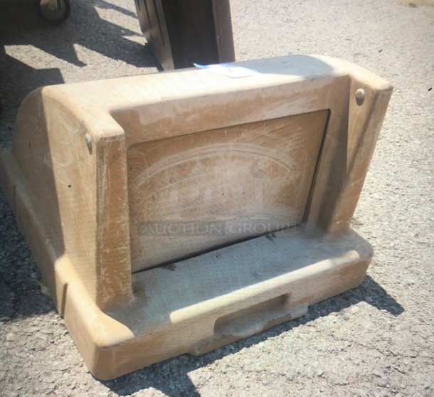 One Trash Can Lid. 20X21X13 - Image 1 of 1