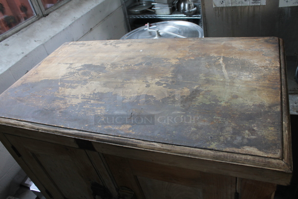 ANTIQUE! The Eddy Refrigerator Wooden 4 Door Cooler. Cannot Test Due To Missing Power Cord

 - Image 2 of 10