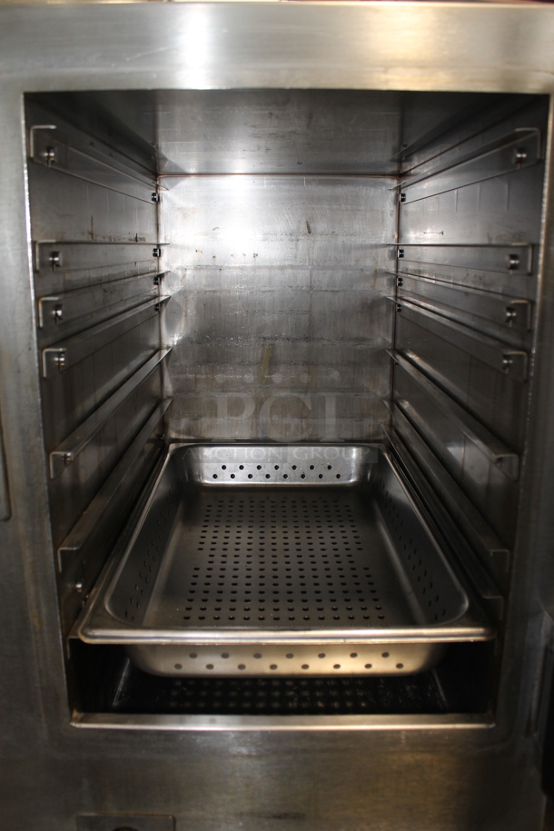 AccuTemp SNH 11 Stainless Steel Commercial Single Door Steam Cabinet w/ Under Shelf on Commercial Casters. 208-250 Volts, 3 Phase. - Image 8 of 10