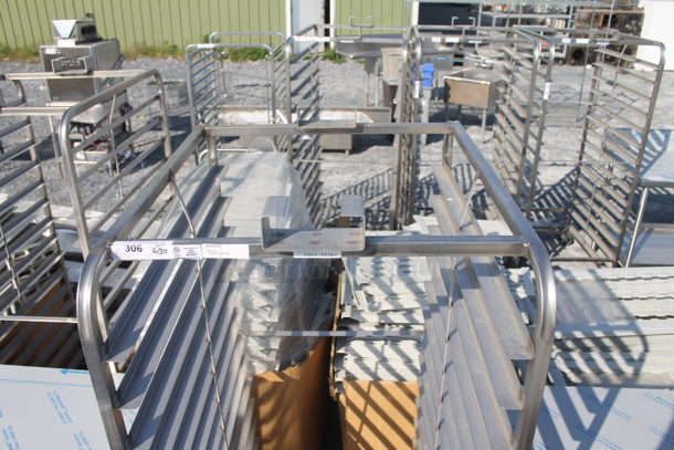 BRAND NEW! Metal Commercial Pan Transport Rack on Commercial Casters. - Image 2 of 4