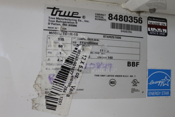 2015 True TG1R-1S ENERGY STAR Stainless Steel Commercial Single Door Reach In Cooler w/ Poly Coated Racks on Commercial Casters. 115 Volts, 1 Phase. Tested and Working! - Image 7 of 7