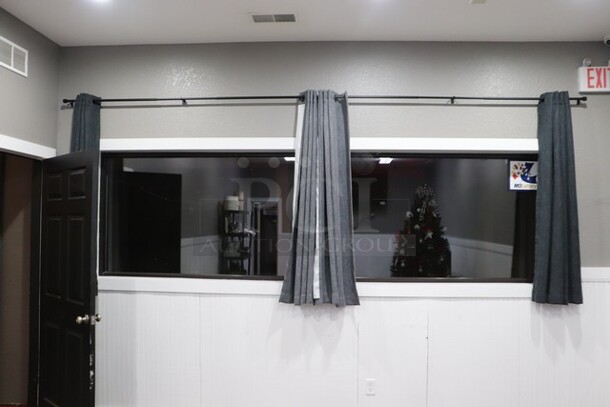 Double Glass Window W/Advertisement Screens on Them. One Cracked 
BUYER REMOVAL. Contact for more Information. - Image 1 of 2