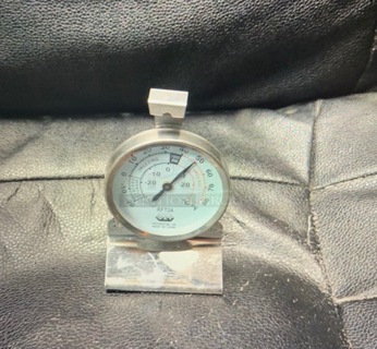 Assorted Thermometer. 3XBID