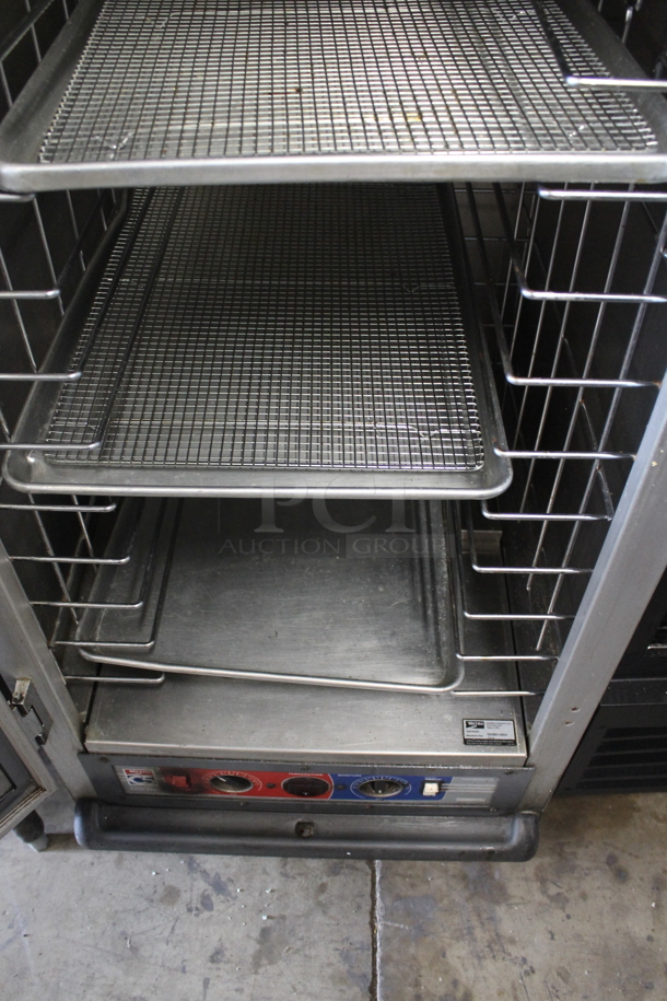 Metro Metal Commercial Single Door Reach In Warming Cabinet on Commercial Casters. Tested and Working!  - Image 5 of 5