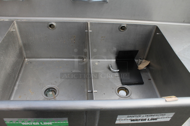 Stainless Steel Commercial 3 Bay Sink w/ Dual Drain Boards, Faucet, 2 Handles and 2 Under Shelves. Bays 20x26. Bays 21x28 - Image 3 of 6