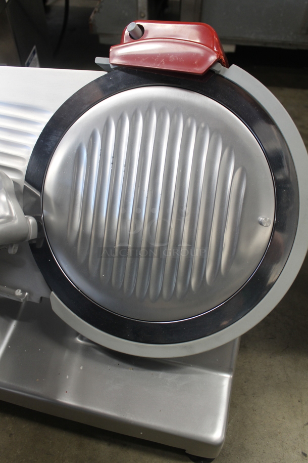 BRAND NEW SCRATCH AND DENT! 2022 Berkel B12-SLC Commercial Stainless Steel Electric Countertop Meat/Cheese Slicer On Rubber Feet. 115V, 1 Phase. Tested and Working! - Image 9 of 10