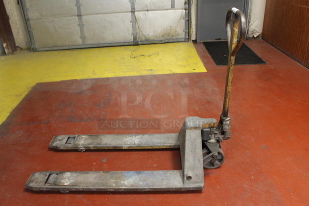 Multiton Gray Metal Commercial 5,000 Pound Capacity Pallet Truck Pallet Jack.  - Image 4 of 6