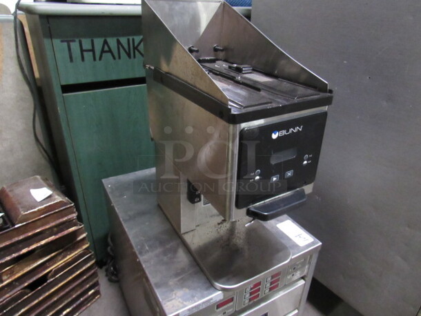 One Bunn Grinder. No Hoppers. Model# MHG. 120 Volt. 9X16X23 - Image 2 of 3
