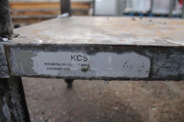 Stainless Steel Table w/ Metal Under Shelf. - Image 4 of 4