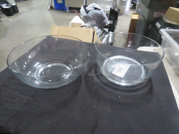 Assorted Glass Bowl. 2XBID
