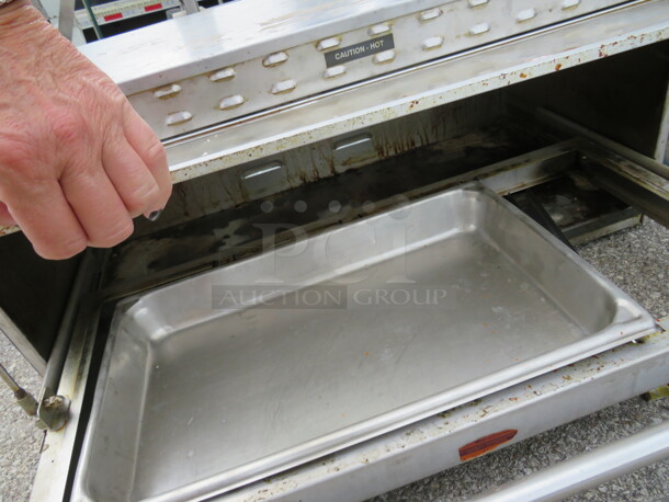 One Hatco Warmer. Model# GRJW-4P. 120 Volt. 900 Watt. 32.5X17X15 - Image 2 of 2