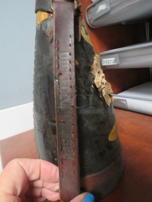 One VINTAGE George Dickel Bottle With Leather Carry Handle. - Image 4 of 4