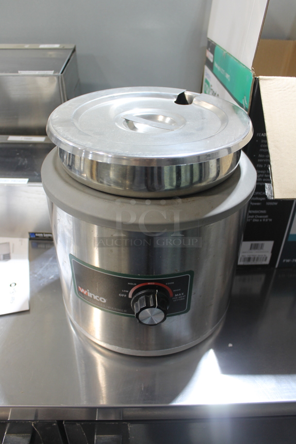 IN ORIGINAL BOX! Winco FW-7R500 Stainless Steel Commercial Countertop Soup Kettle Food Warmer. 120 Volts, 1 Phase. Tested and Working!