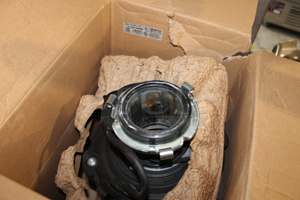 IN ORIGINAL BOX! Insinkerator CVR CNTRL PLUS-5 Garbage Disposal. 120 Volts, 1 Phase.  - Image 8 of 9
