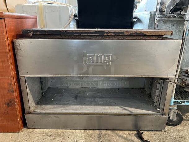 Lang Stainless Steel Commercial Propane Gas Powered Cheese Melter. 36x21x26