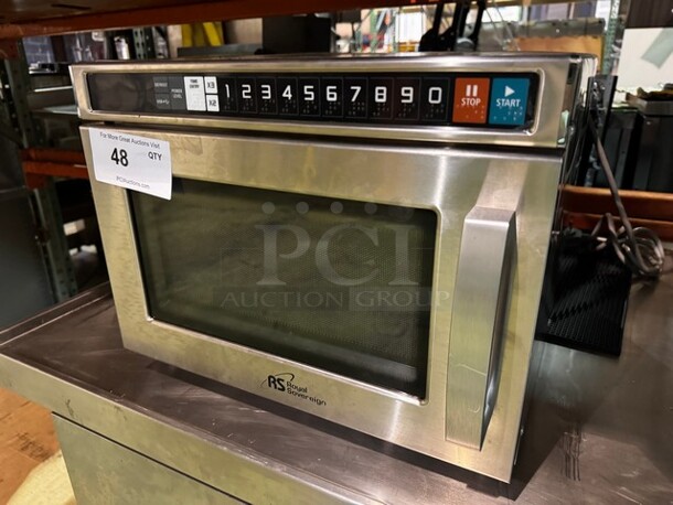 Royal Sovereign Commercial Microwave, Like New, Very nice condition! - Image 2 of 7