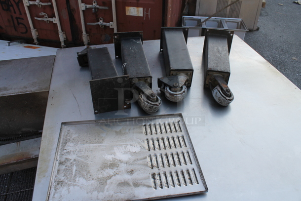 Blodgett MT-32S Master-Therm Stainless Steel Commercial Natural Gas Powered Conveyor Pizza Oven w/ Metal Legs on Commercial Casters. 125,000 BTU. - Image 7 of 9