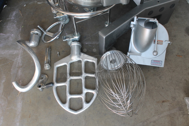 BRAND NEW SCRATCH AND DENT! Avantco 177MX60H Commercial Stainless Steel Electric 60 Quart Floor Mixer With Stainless Steel Bowl, Bowl Guard, Whisk, Paddle And Additional Pieces. 240V, 3 Phase.  - Image 8 of 10