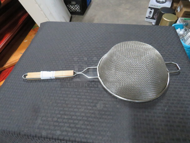 One Mesh Strainer. - Image 1 of 1