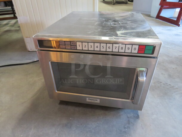 One WORKING Panasonic Microwave. #NE-17521. 208 Volt. 16.5X19X13. $1185.00. - Image 1 of 3