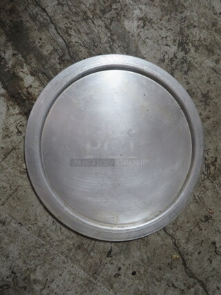 10.5 Inch Pizza Pans. 10XBID