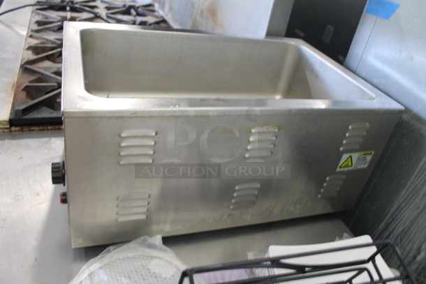Winco FW-S600 Stainless Steel Commercial Countertop Food Warmer. 120 Volts, 1 Phase. Tested and Working! - Image 2 of 7