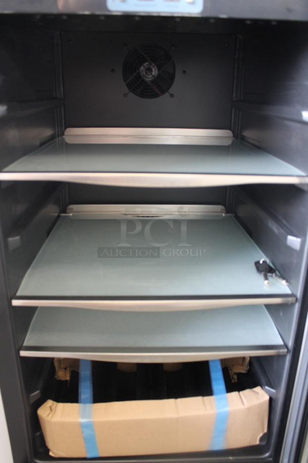 BRAND NEW SCRATCH AND DENT! Danby  DBC039A1BDB 88 Can & 7 Bottle LED Beverage Center Merchandiser. 115 Volts, 1 Phase. Tested and Working! - Image 2 of 4