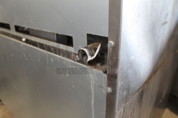 Migali C-RO8-NG Stainless Steel Commercial Natural Gas Powered 8 Burner Range w/ 2 Ovens, Over Shelf and Back Splash on Commercial Casters. - Image 11 of 12