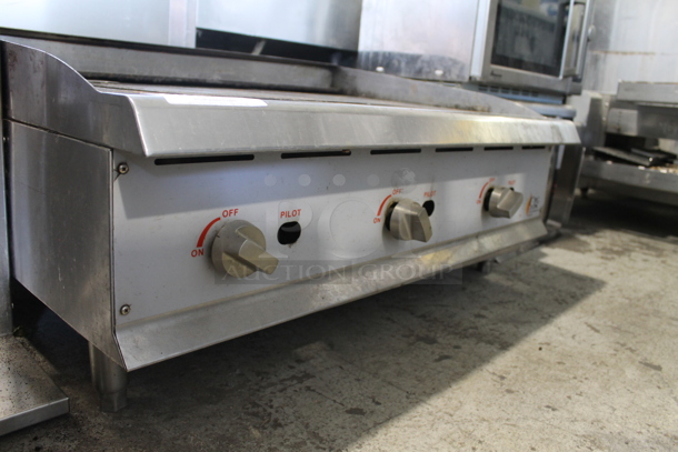 CPG CBR36 Stainless Steel Commercial Countertop Natural Gas Powered Charbroiler Grill. 120,000 BTU. - Image 4 of 7
