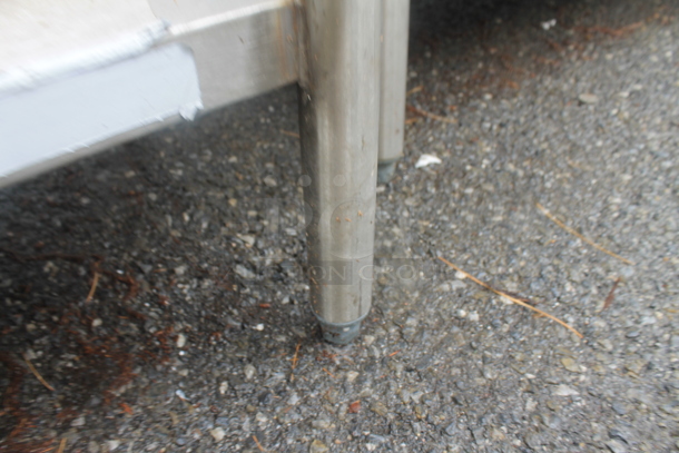 BRAND NEW SCRATCH AND DENT! Stainless Steel Commercial Table w/ Sink Bay, Back Splash and Under Shelf.  Bay 16x18x12 - Image 5 of 5