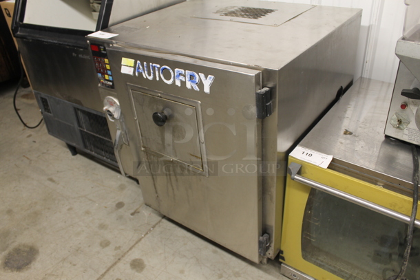 Autofry MTI-10 Commercial Stainless Steel Automated Deep Fryer With Fryer Basket. 240V, 1 Phase.  - Image 3 of 6