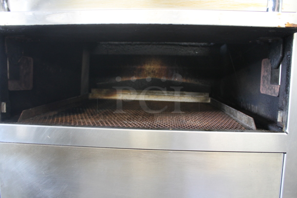 Southbend Stainless Steel Commercial Natural Gas Powered Upright Vertical Broiler. - Image 4 of 7