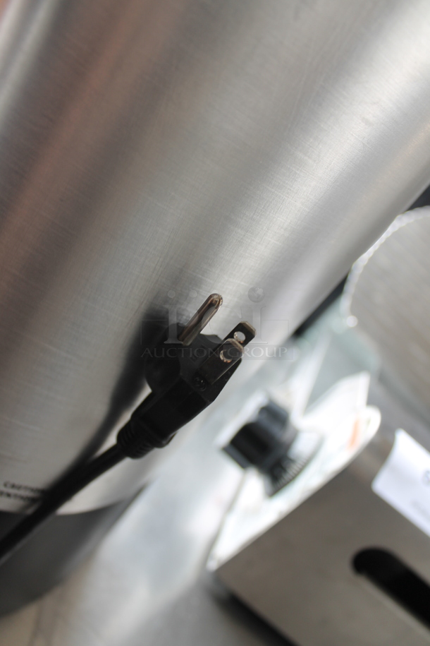 45100R Metal Countertop Percolating Urn. 115 Volts, 1 Phase.  - Image 8 of 8