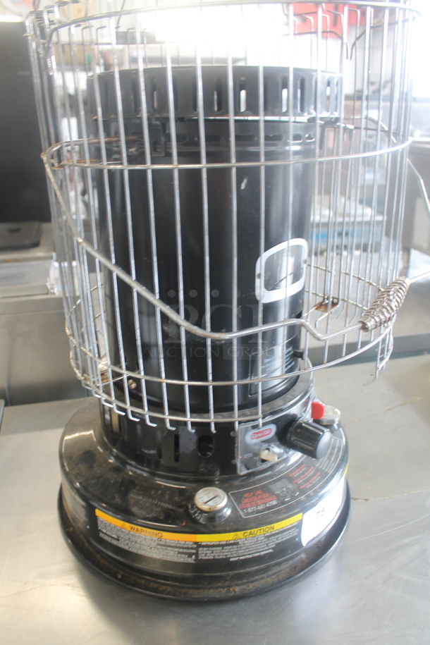 Dyna-Glo WK95C8B Metal Propane Gas Powered Heater. - Image 2 of 5