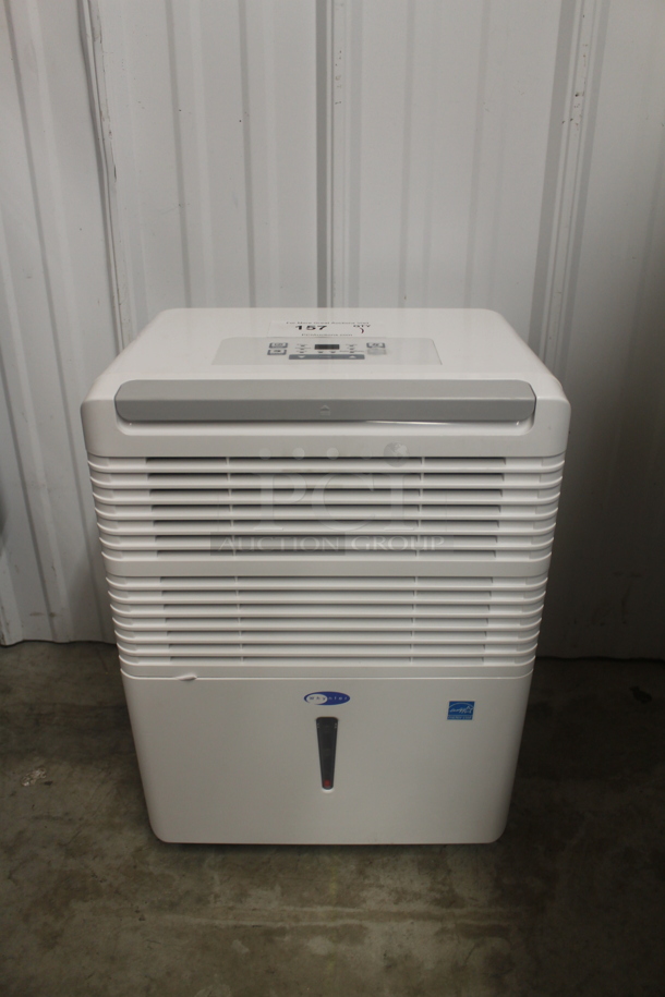 BRAND NEW SCRATCH AND DENT! Whynter RPD-421EW Whynter 40-Pint Portable Dehumidifier. 115V, 1 Phase. Tested And Working! 