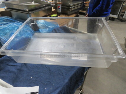 One Cambro 8.75 Gallon Food Storage Container. 