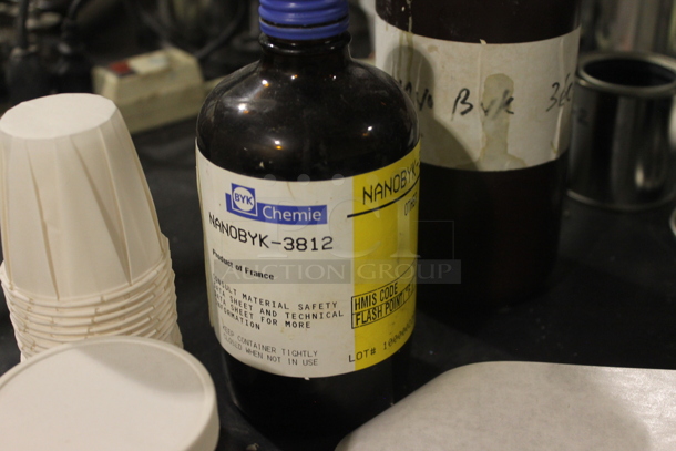 White Counter w/ Black Countertop, Doors, Drawers and Contents. BUYER MUST REMOVE. - Image 3 of 10