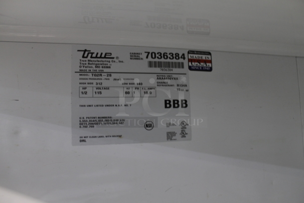 2011 True TG2R-2S Stainless Steel Commercial 2 Door Reach In Cooler w/ Poly Coated Racks on Commercial Casters. 115 Volts, 1 Phase. Tested and Working! - Image 6 of 7