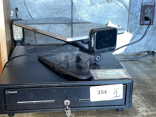 GREAT VALUE!! Toast Point Of Sales System With: Flat Screen Monitor & Card Reader, Toast Ticket Printer, Locking Cash Box W/ Key. 3x Your Bid - Image 4 of 5
