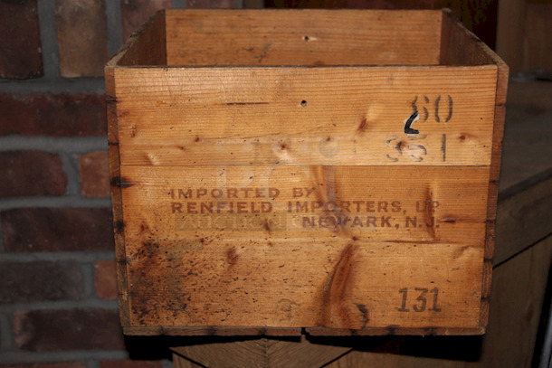 NICE! John Gillon & Co. Ltd. "King William IV Blended Scotch Whisky" Box. - Image 4 of 5